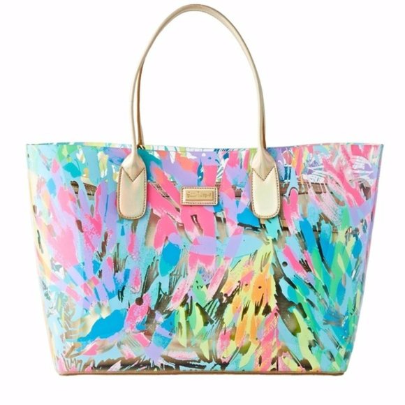 Lilly Pulitzer Handbags - NWT Lilly Pulitzer Sparkling Sands Breezy Tote